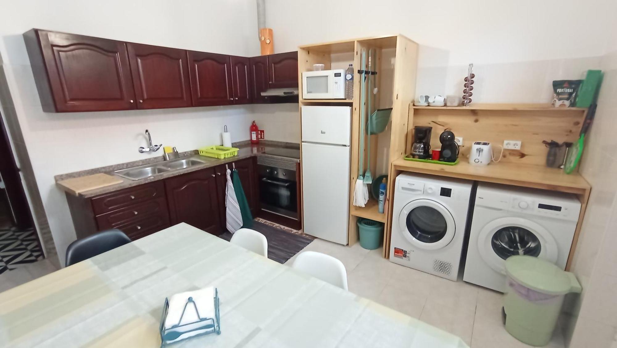 Bus Stop House 82 푼샬 외부 사진