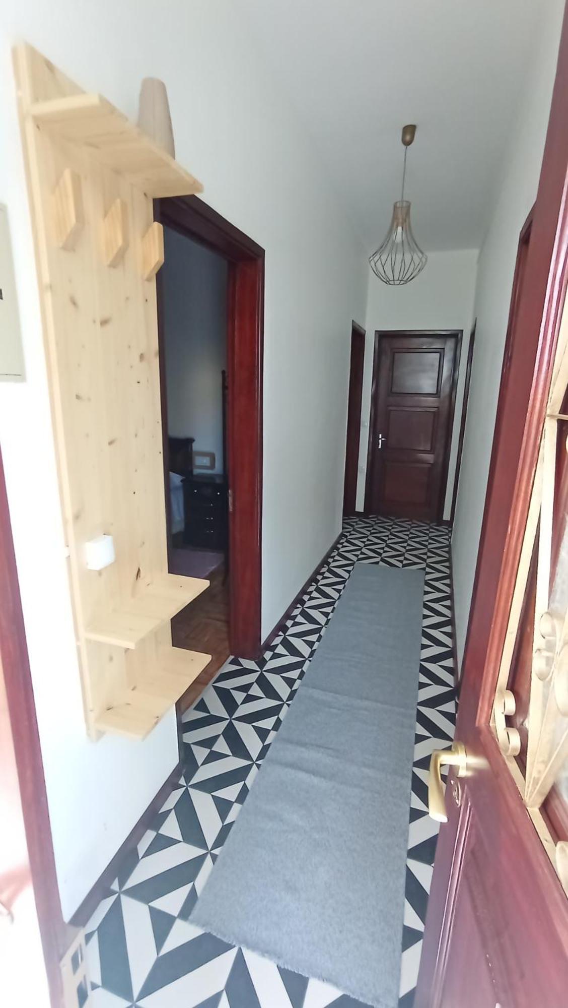Bus Stop House 82 푼샬 외부 사진